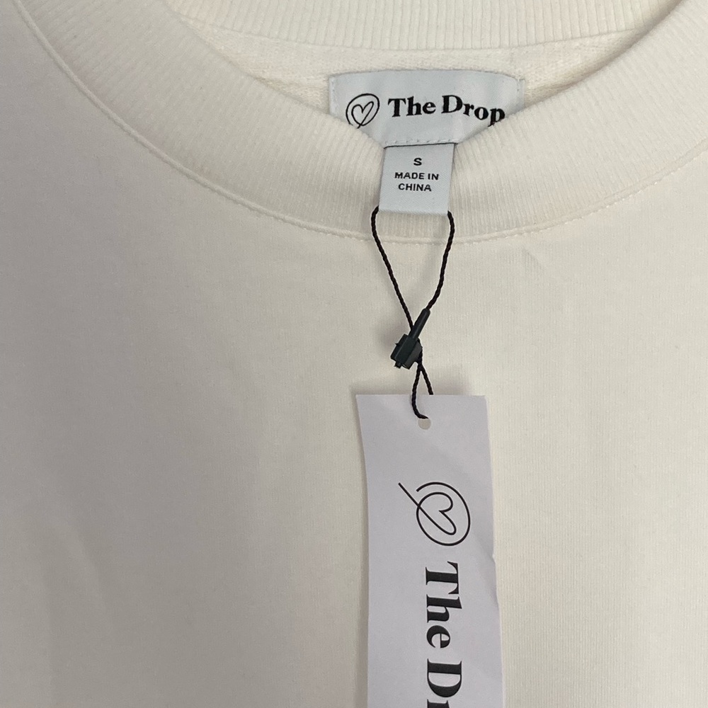 The Drop Sweatshirt - Picture 7 of 10